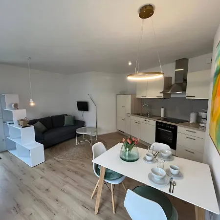 Moderne Zum Wohlfühlen Apartamento